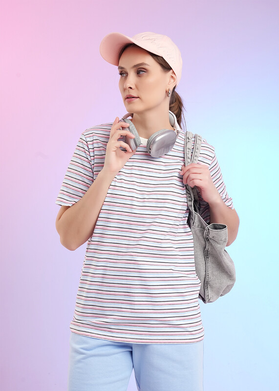 Футболка женская