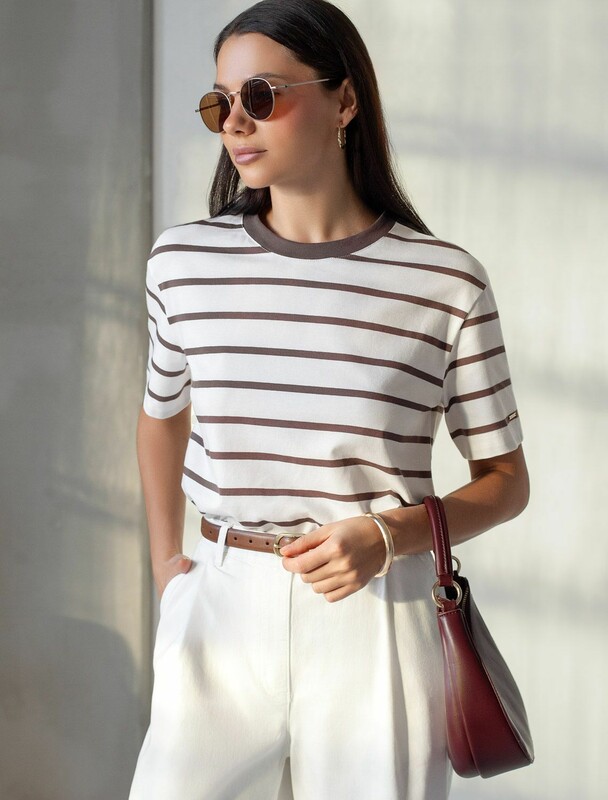 Свободная футболка из премиального хлопка с эластаном