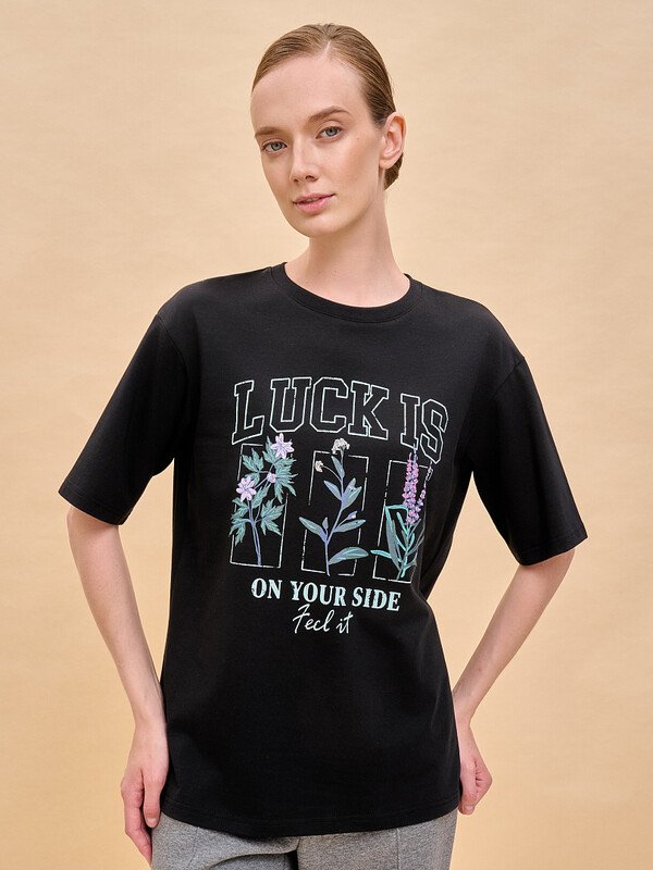 Футболка женская