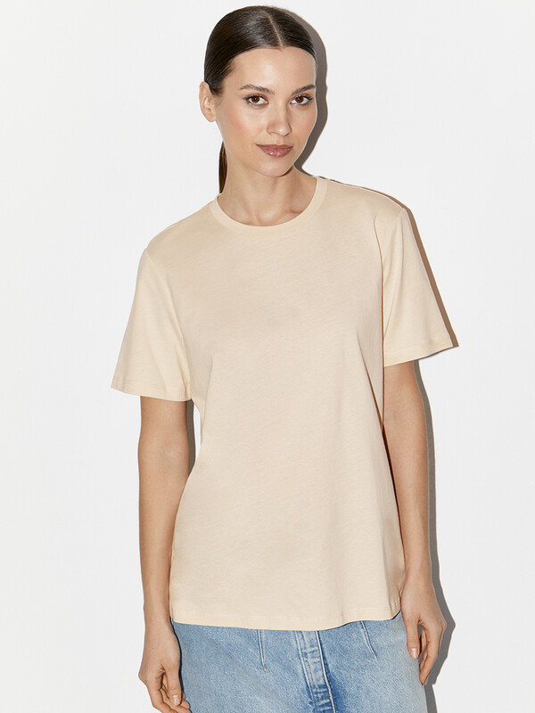 Футболки Футболки OmT_D1202 Футболка жен. прямая, CO