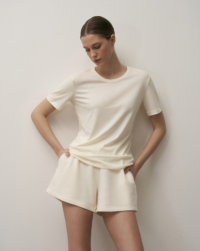 Футболка:жен. МОДЕЛЬ 45