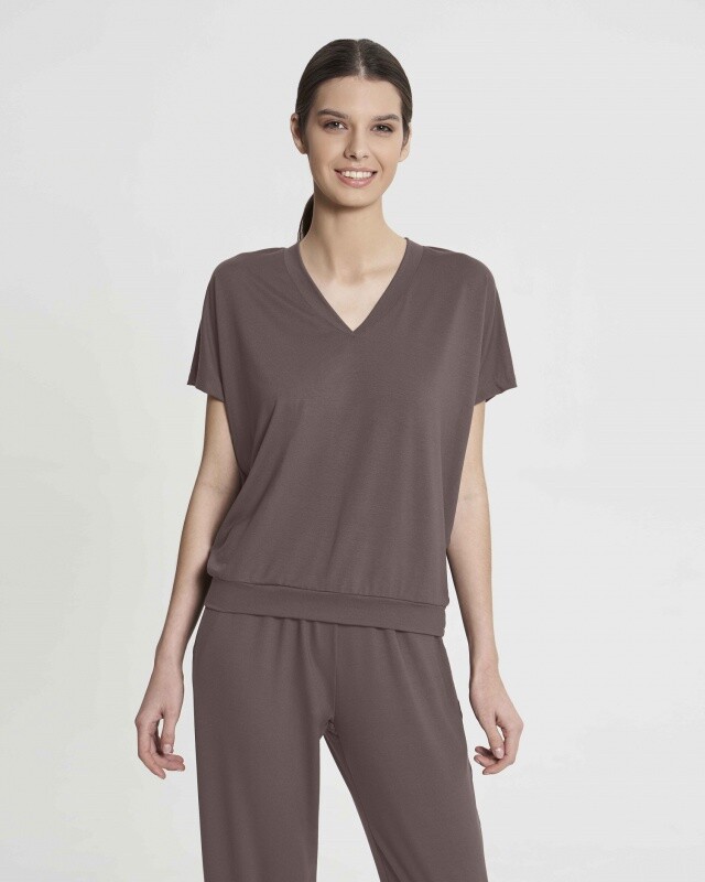 Футболка:жен. МОДЕЛЬ 39