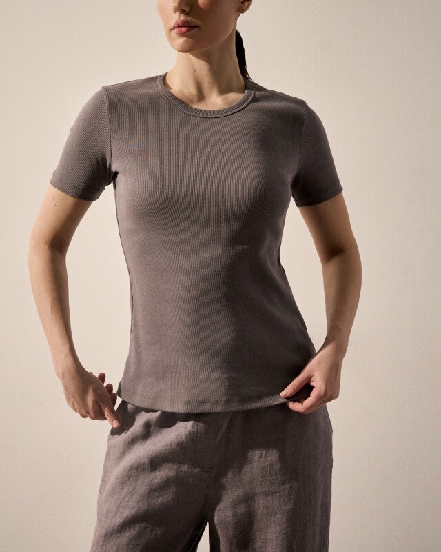 Футболка:жен. МОДЕЛЬ 64