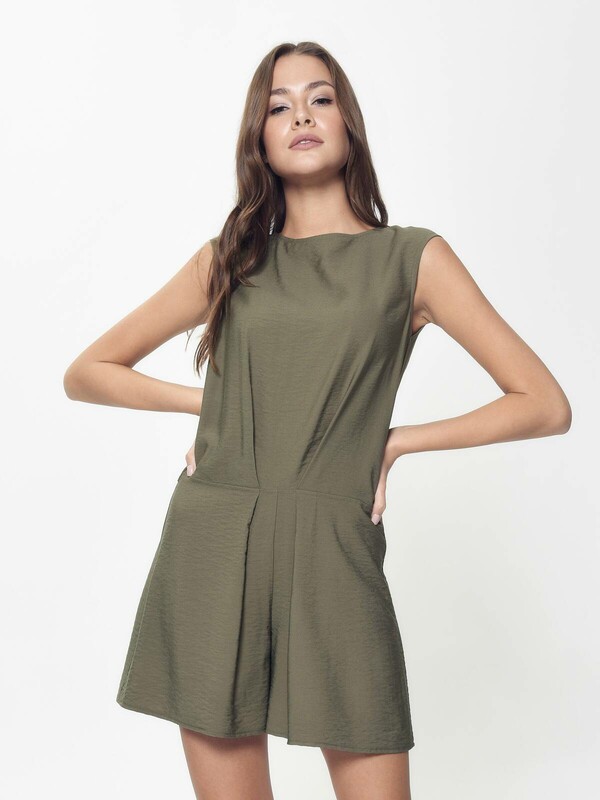 Комбинезоны CONTE IBIZA Ультрамодный полукомбинезон с мятым эффектом