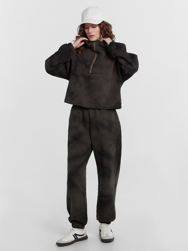 КОМПЛЕКТ ЖЕНСКИЙ (ДЖЕМПЕР, БРЮКИ) 192474