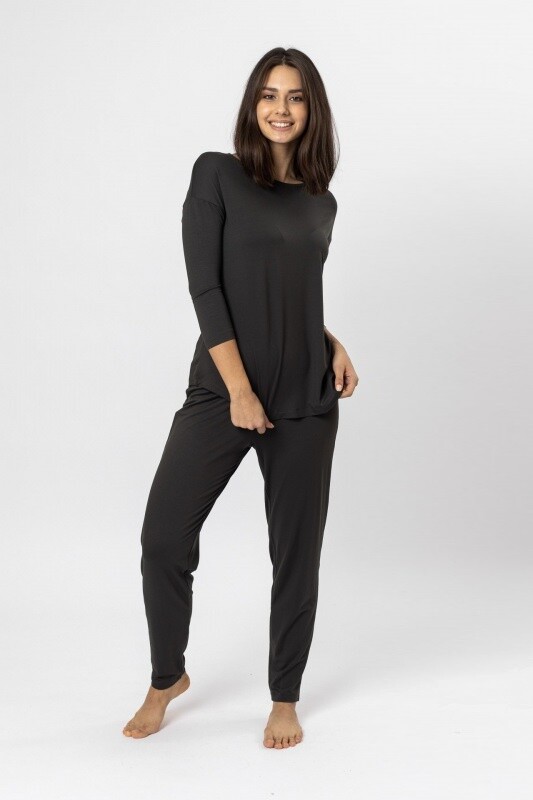 Комплект лонгслив/брюки:жен. МОДЕЛЬ 2