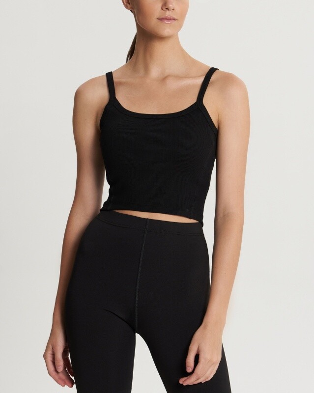 Топ:жен. МОДЕЛЬ 9