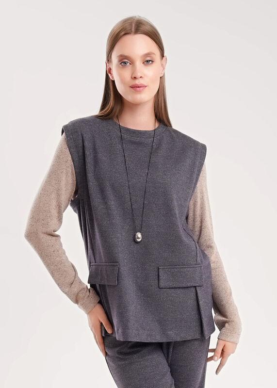 Жилет женский