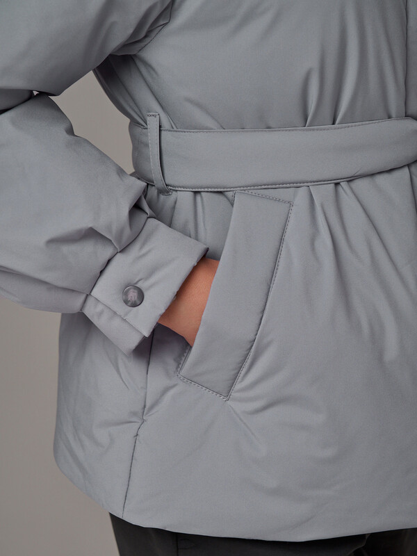 Пуховик женский