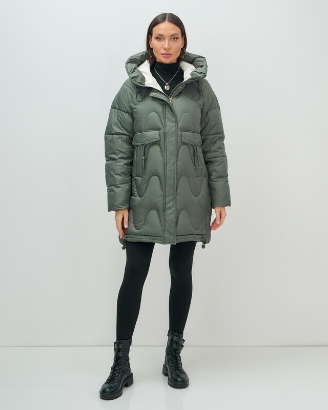 Куртка зимняя женская с капюшоном модная цвета хаки 7653Kh