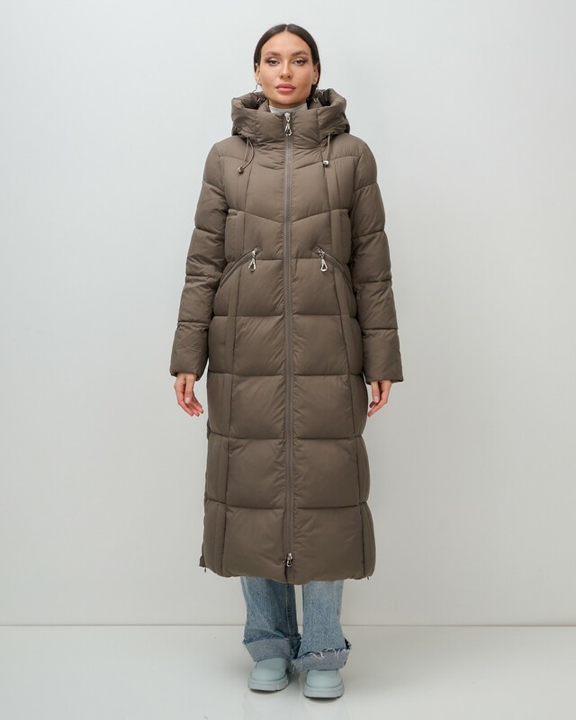 Пальто зимнее утепленное с капюшоном женское светло-коричневого цвета 7729SK