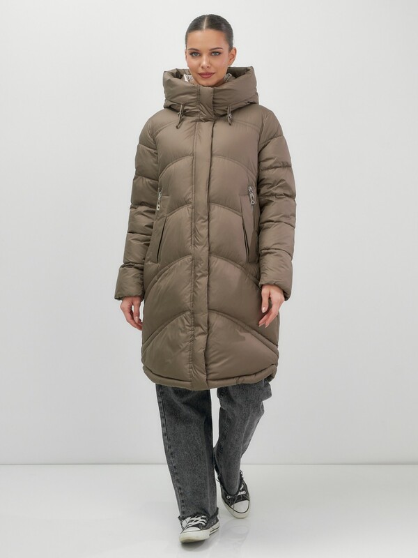 Пальто зимнее утепленное с капюшоном женское коричневого цвета 7747K