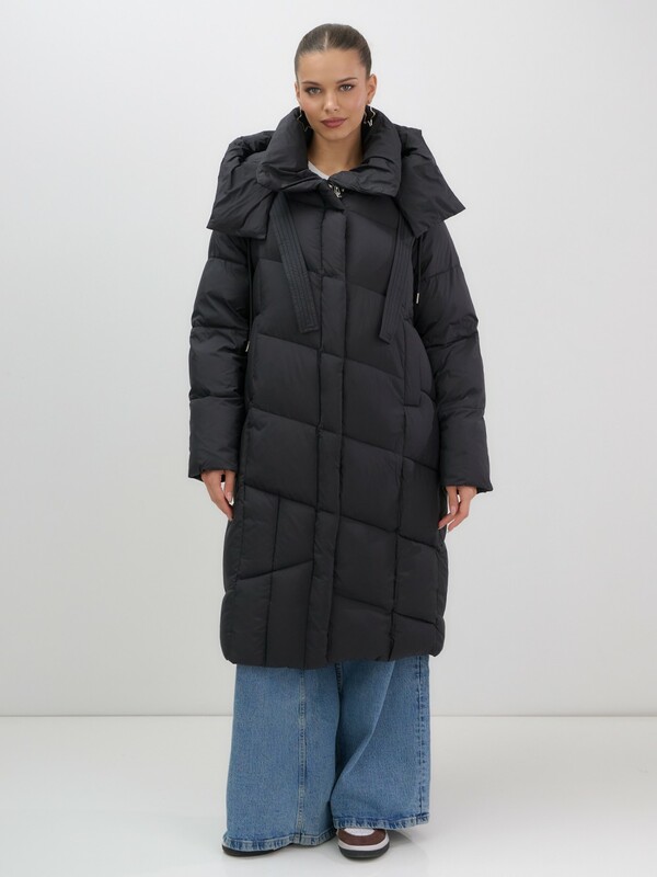 Пальто зимнее утепленное с капюшоном женское черного цвета 7748Ch
