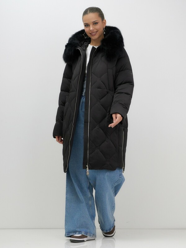 Пальто зимнее утепленное с мехом и капюшоном тренд черного цвета 7753Ch