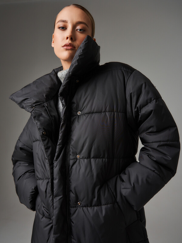 Пуховик женский