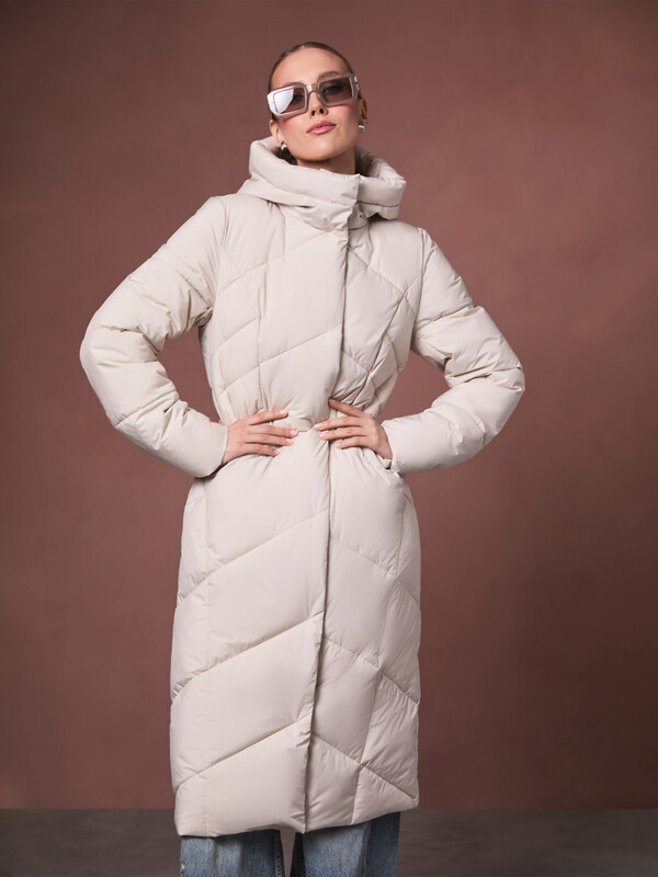 Пуховик женский