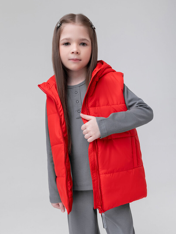 Жилет с капюшоном