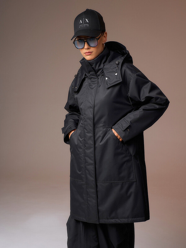 Плащ женский утепленный