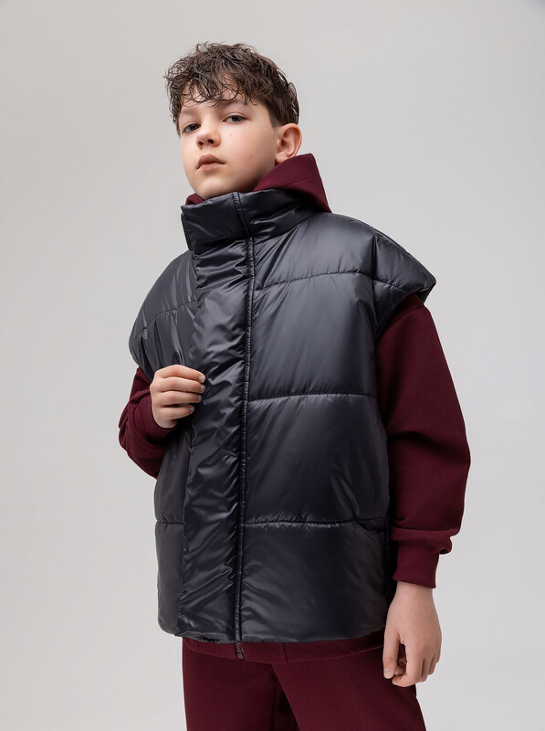 Жилет утеплённый с утяжкой