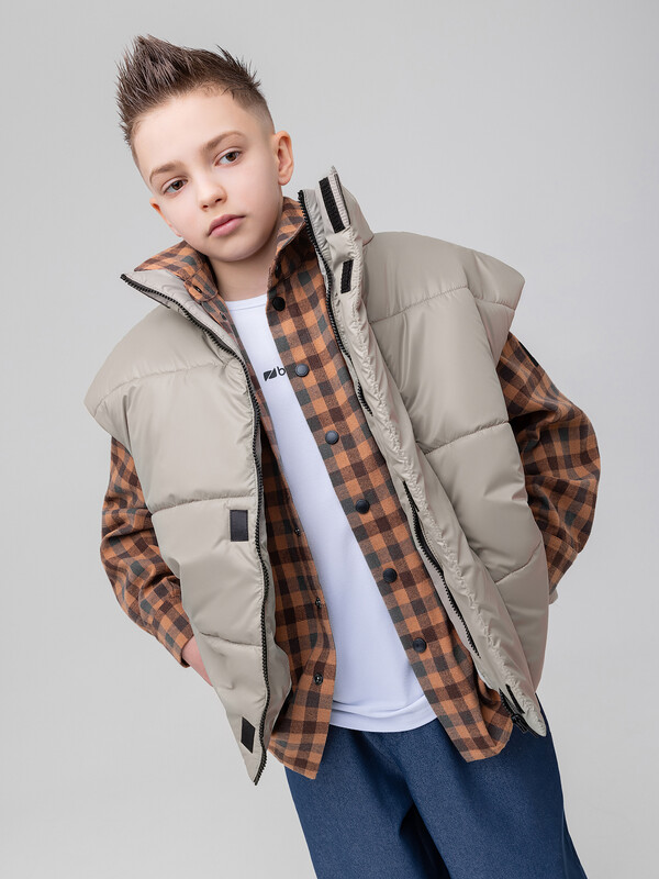 Жилет утеплённый с утяжкой