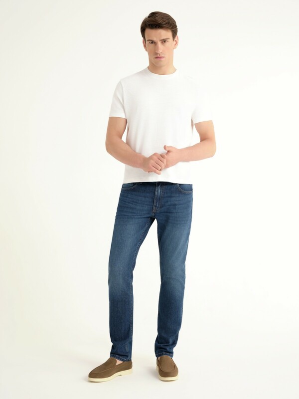 Straight CONTE CNM-03 Джинсы straight c эффектом потёртостей