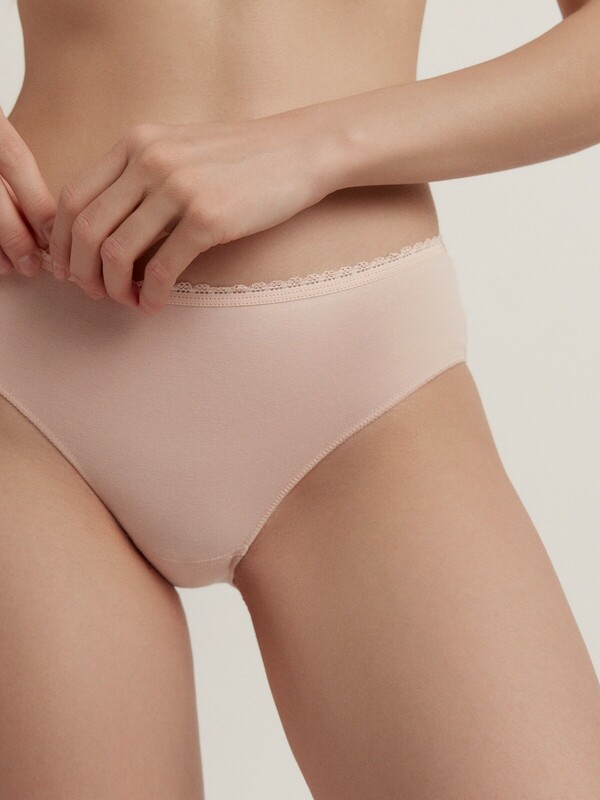 Трусы CONTE BASIC COLLECTION LB 2002.10 Трусы женские