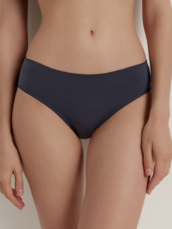 Трусы CONTE BASIC COLLECTION LB 2002.9 Трусы женские