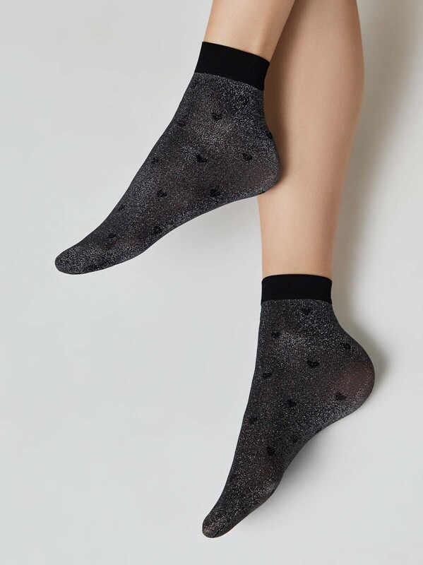 Полиамидные CONTE FANTASY Сияющие носки с объемными рисунками «Hearts»